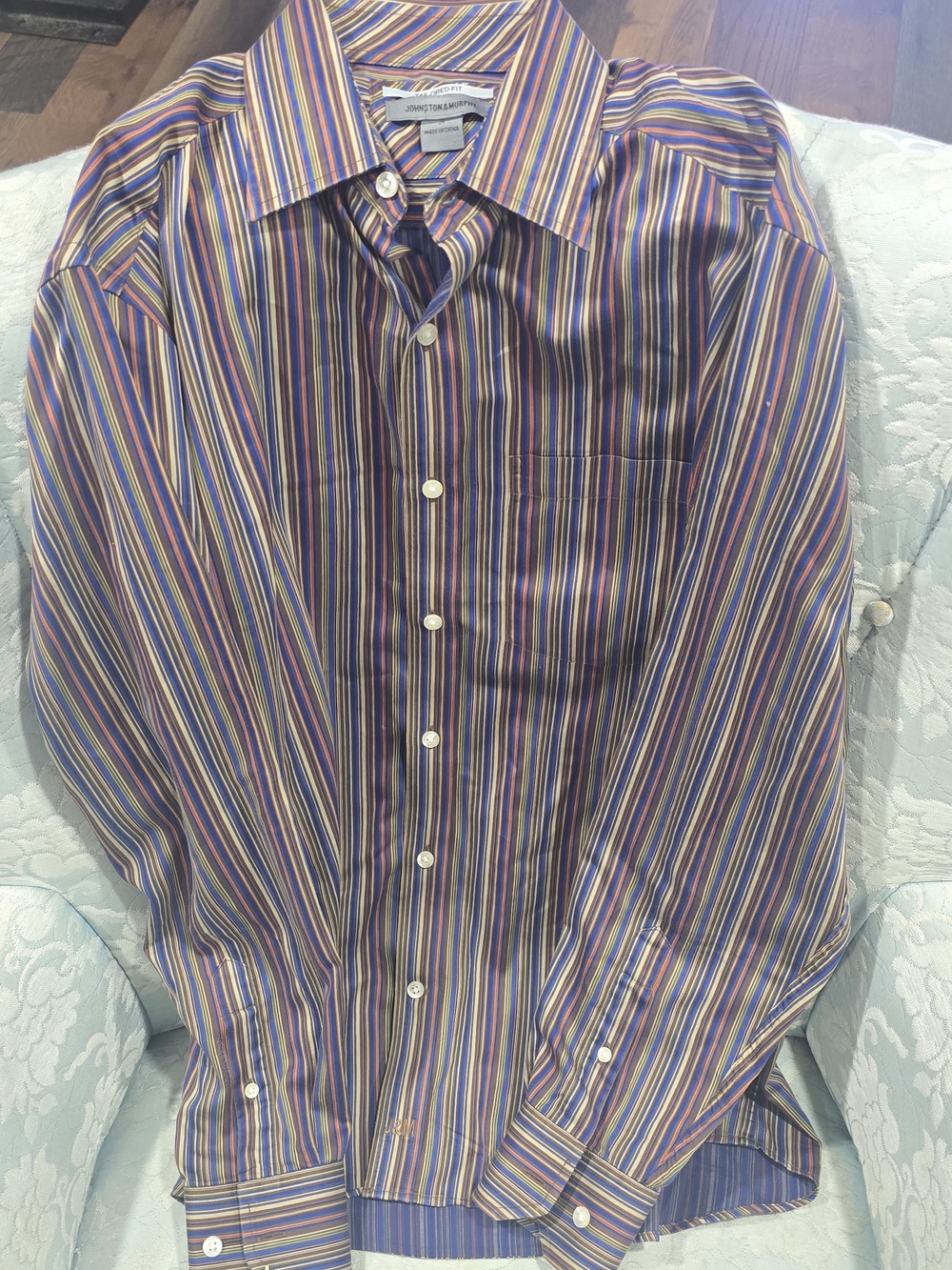 Johnston & Murphy Men's Multi-Stripe Tailored Fit Dress Shirt Sz S EUC